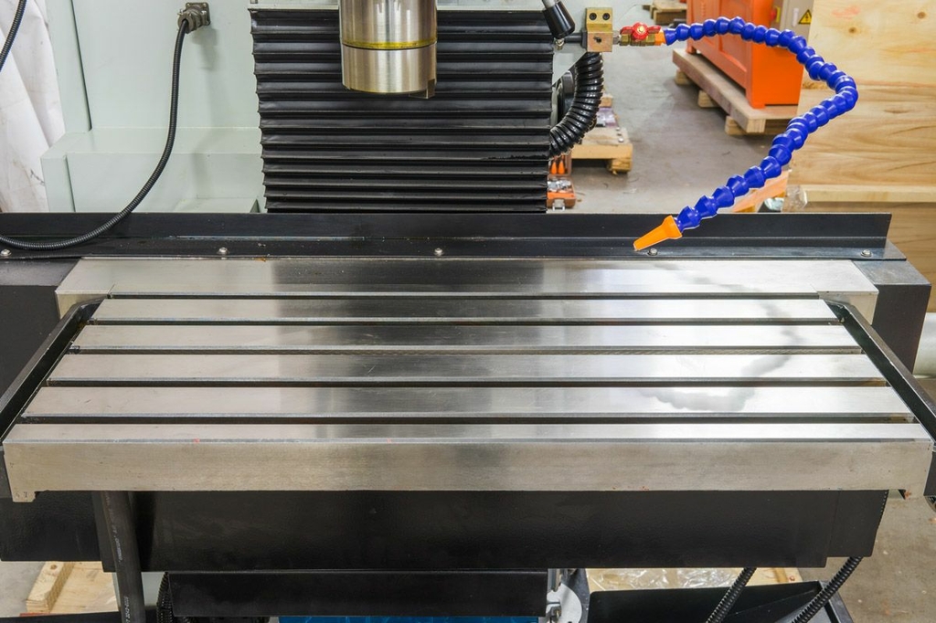 Инструментальный фрезерный станок Stalex WFM 800 Servo