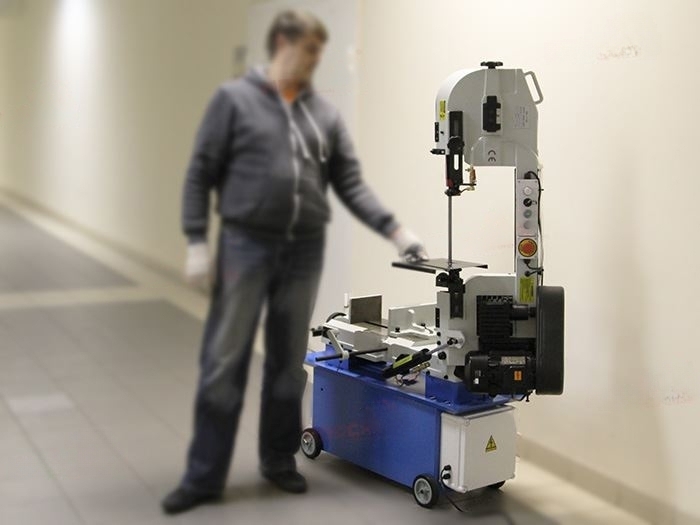 Ленточная пила по металлу BS-712N