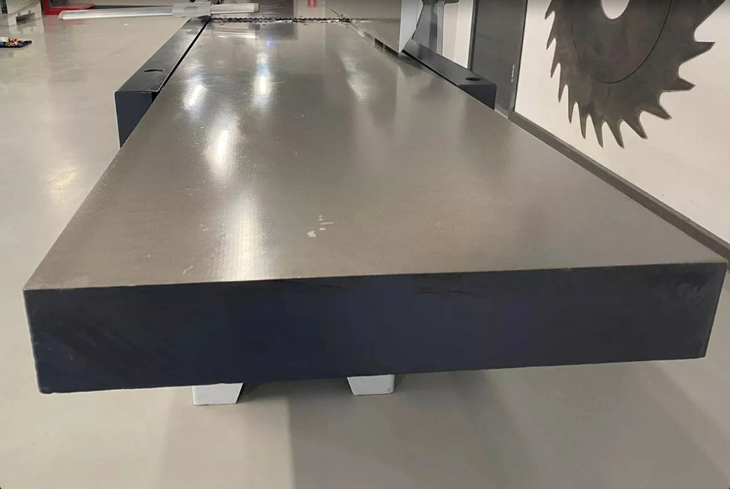 Фуговальный станок с диагональным валом SF 400DN