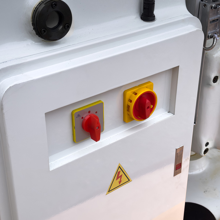 Станок вертикально-фрезерный Visprom FH-100