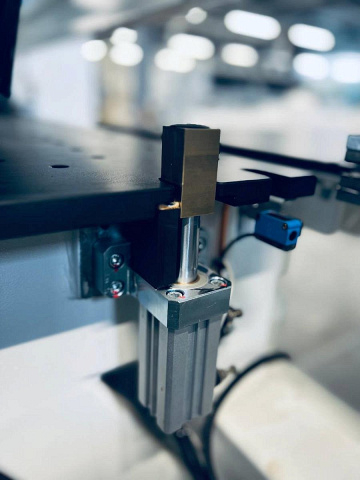 Сверлильно-присадочный центр с ЧПУ Nanxing ND510S