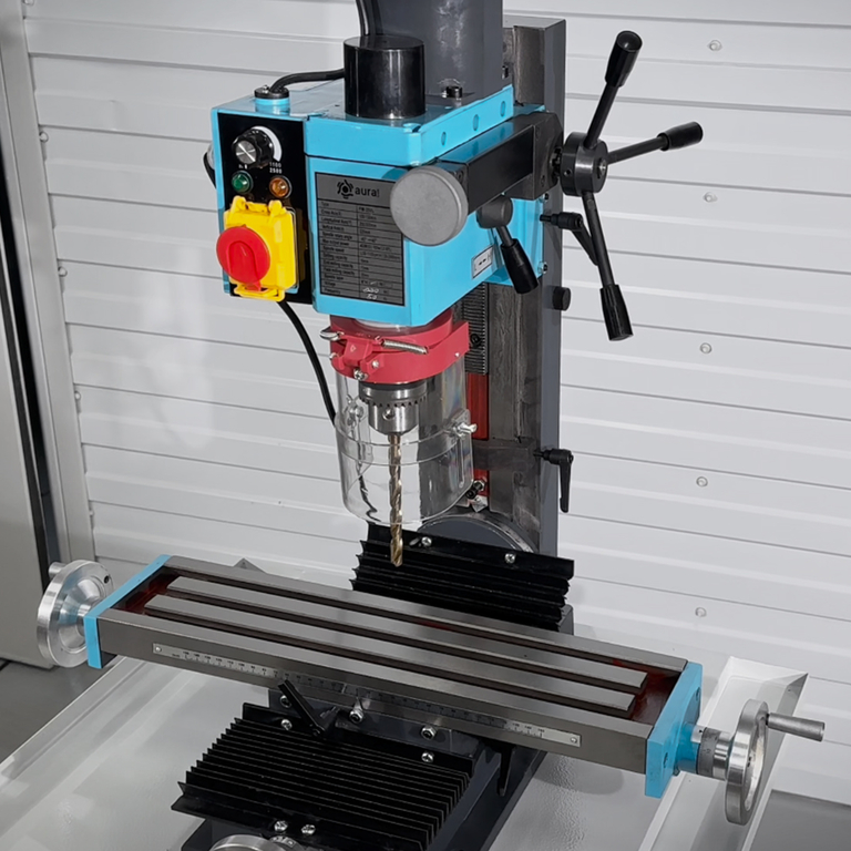 Фрезерно-сверлильный станок AURA FM-25VL (20025100)