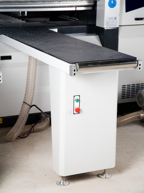 Форматно-раскроечный центр с ЧПУ JIYU KS933