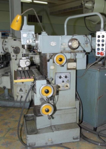 6Б75ВФ1 - Станки фрезерные широкоуниверсальные (инструментальные)