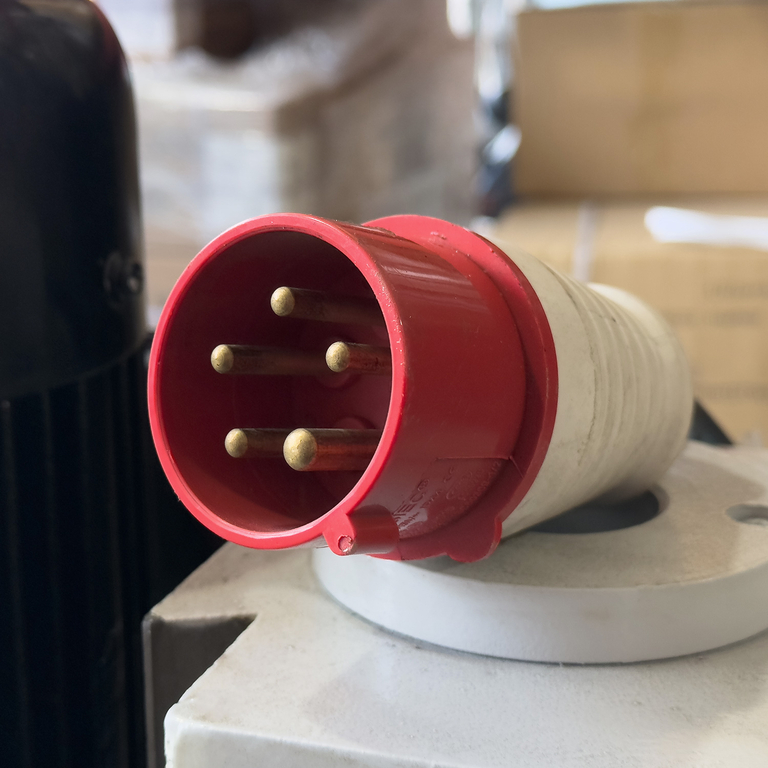 Вертикально-фрезерный станок Proma FP-48SP (25330048)