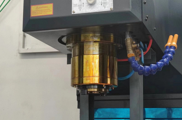 Фрезерный обрабатывающий центр IRONMAC IMV-22.10 PRO