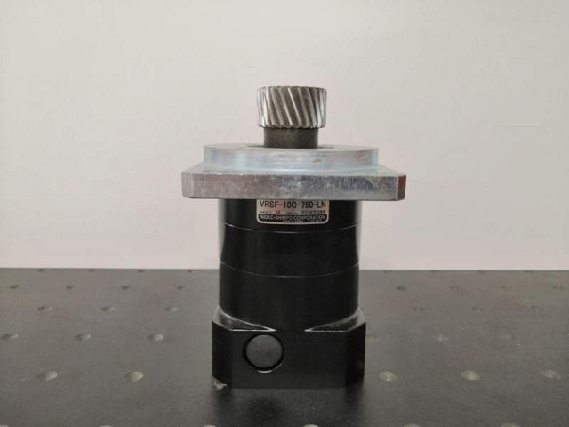 Фрезерный станок с ЧПУ Beaver 40AVT6