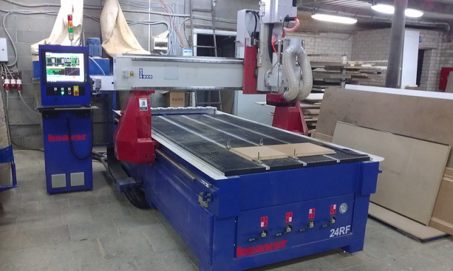 Фрезерный станок с ЧПУ Beaver 40AVT6