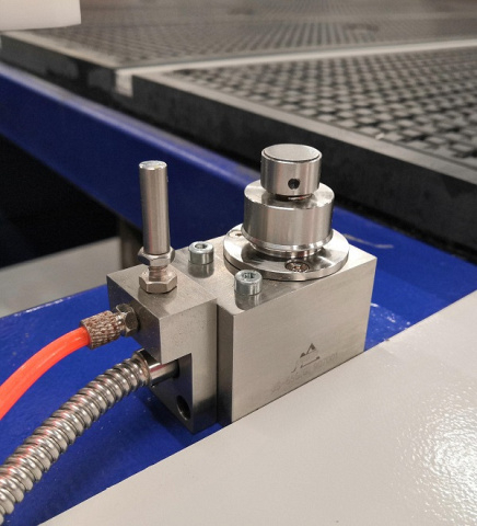 Фрезерный станок с ЧПУ Beaver 2513AVTP9