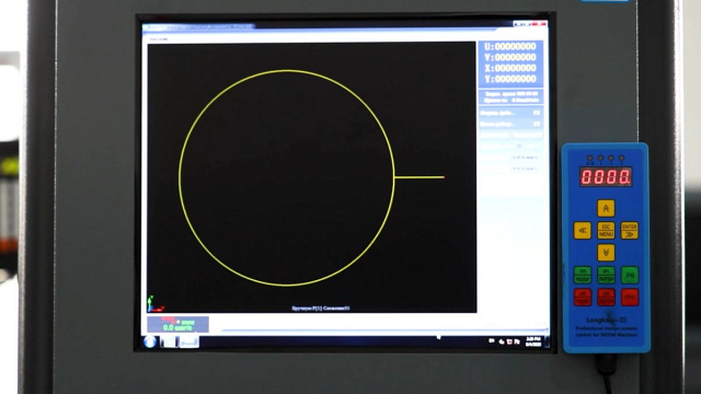 Проволочно-вырезной электроэрозионный станок IRONMAC DK7750