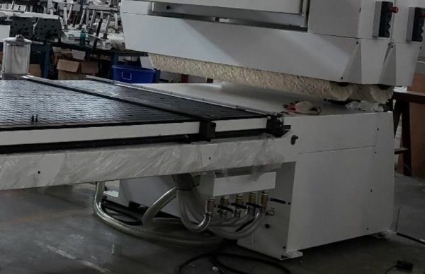 Автоматический полировальный станок STRONGERS SP1300 LMP-G1