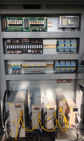 Токарный станок с наклонной станиной KTL 50/500 (HT30)