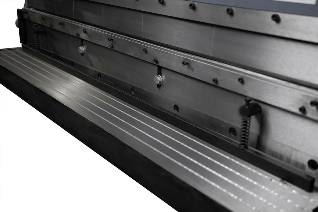 Механический универсальный станок серии GBR-1315 Manual