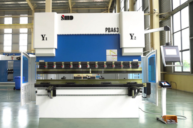 Гидравлические листогибочные прессы SMD PBA