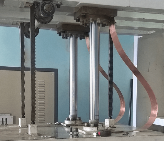 Гидравлический пресс для производства гнуто-клееных изделий VP-20/10TH