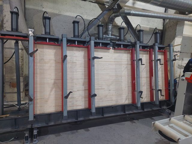 Пресс гидравлический для бруса IRONMAC Press 200/4 ,5 HM