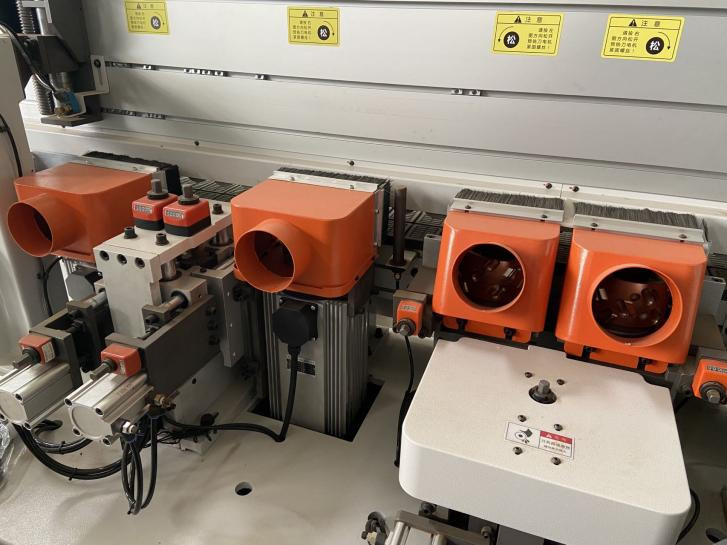 Кромкооблицовочный автоматический станок HOLD HD315