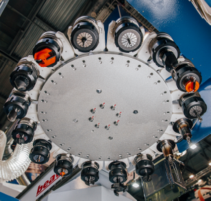 Фрезерный обрабатывающий центр с ЧПУ с автоматическим толкателем Beaver i-NEST BH PRO - Lab