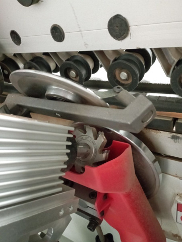 Кромкошлифовальные станки проходного типа EcoWood серии XSDLW X1S2D2L2W2