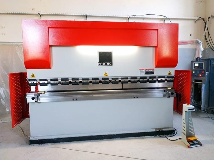 Вертикальный листогибочный пресс WC67Y-100T/3200