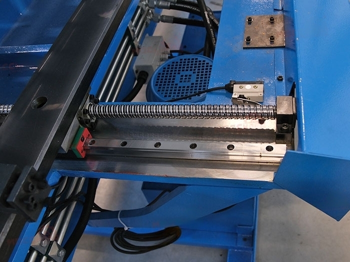 Гидравлический листогиб W62Y 2500x4.0