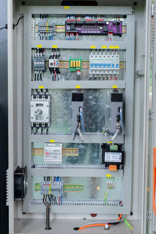 Гидравлические листогибочные прессы IRONMAC HPB-T 80/2500