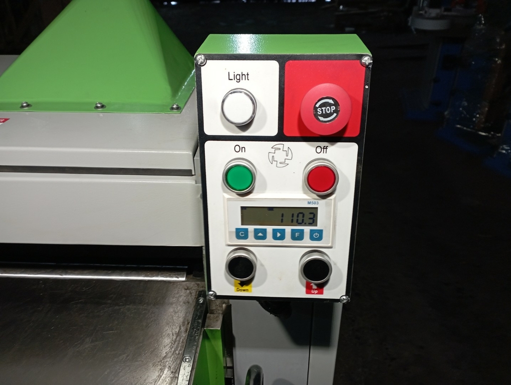 Рейсмусовый станок с электро подъёмом стола, ширина обработки 1000мм LTT МВ1010НL