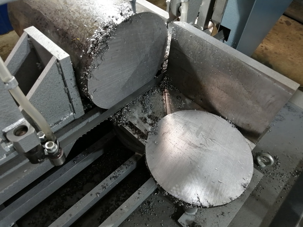 Маятниковый ленточнопильный станок Флагман СЛ-320Г