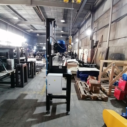 Сверлильный станок для нагелей