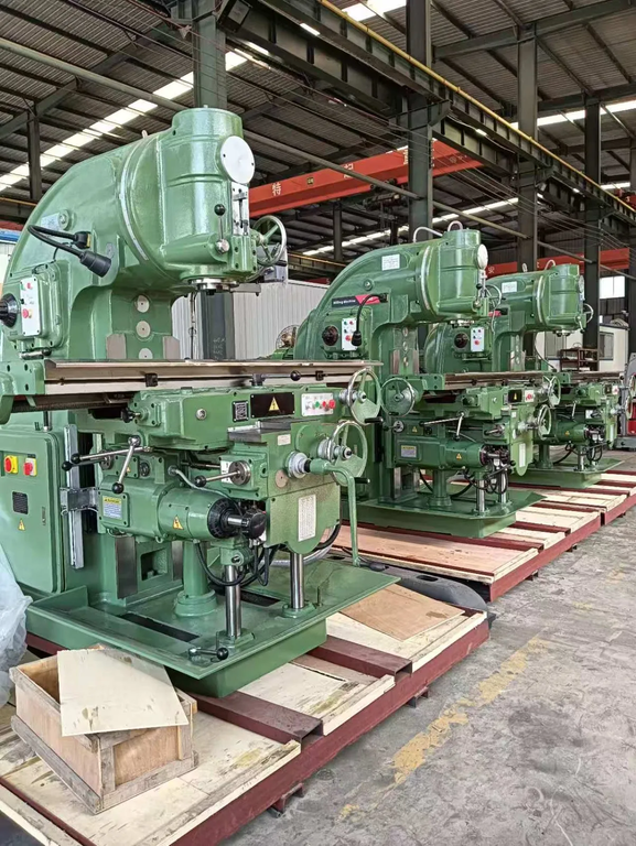 Вертикально-фрезерный станок Weida X5040 (УЦИ + пневмозажим, аналог 6Р13, 6Т13)