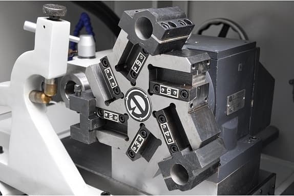 Токарный станок JCK-1840S CNC с ЧПУ SIEMENS 808DA (JCK-1840S CNC)