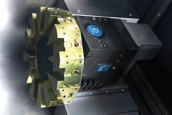 Токарный станок JCK-28F CNC с ЧПУ (JCK-28F CNC)