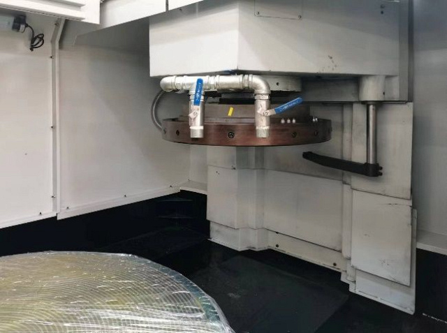 Плоскошлифовальный станок с круглым столом Univeq 50СNC