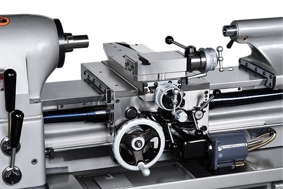 Токарно-винторезный станок JET JTL-618DTC DRO (JTL618DTCDRO)