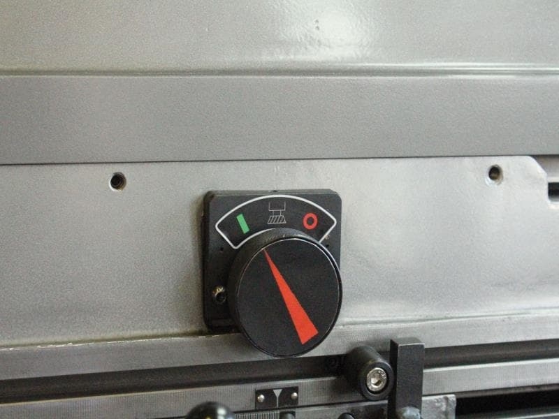 Широкоуниверсальный инструментальный фрезерный станок JET JTM-1230PF DRO (JTM-1230PF DRO)