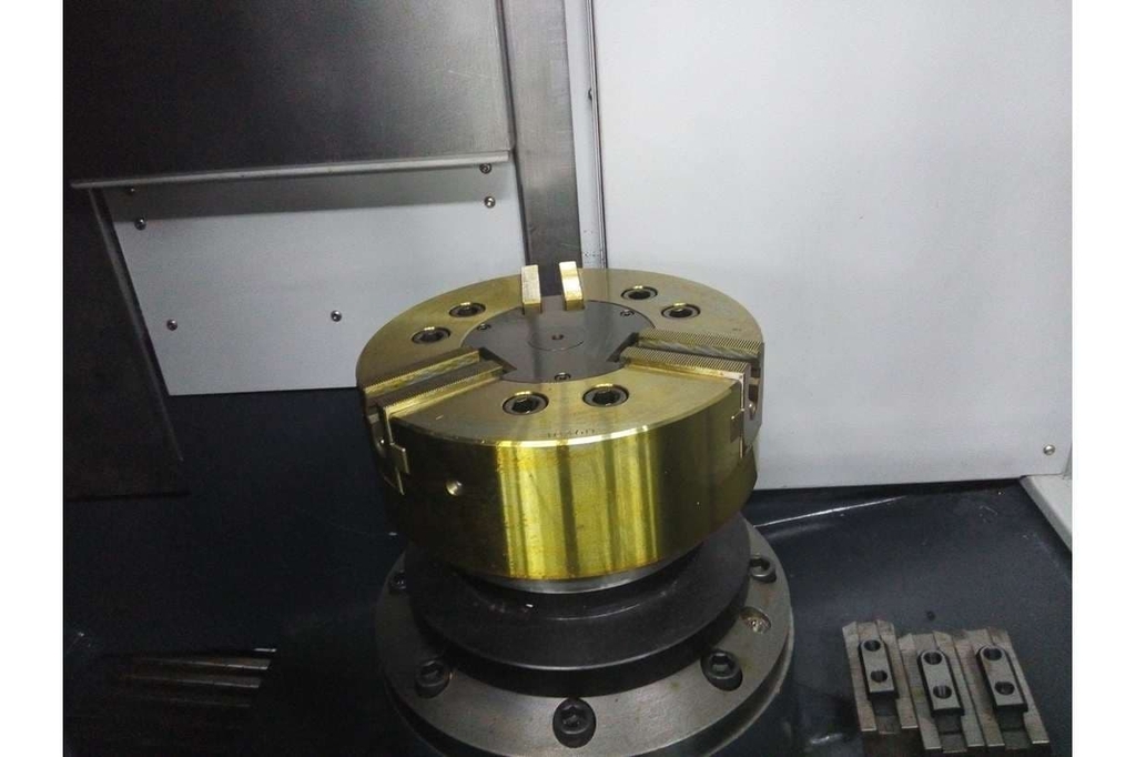 Токарный станок JVL-100 CNC РМЦ 800 мм (JVL-100800 CNC)