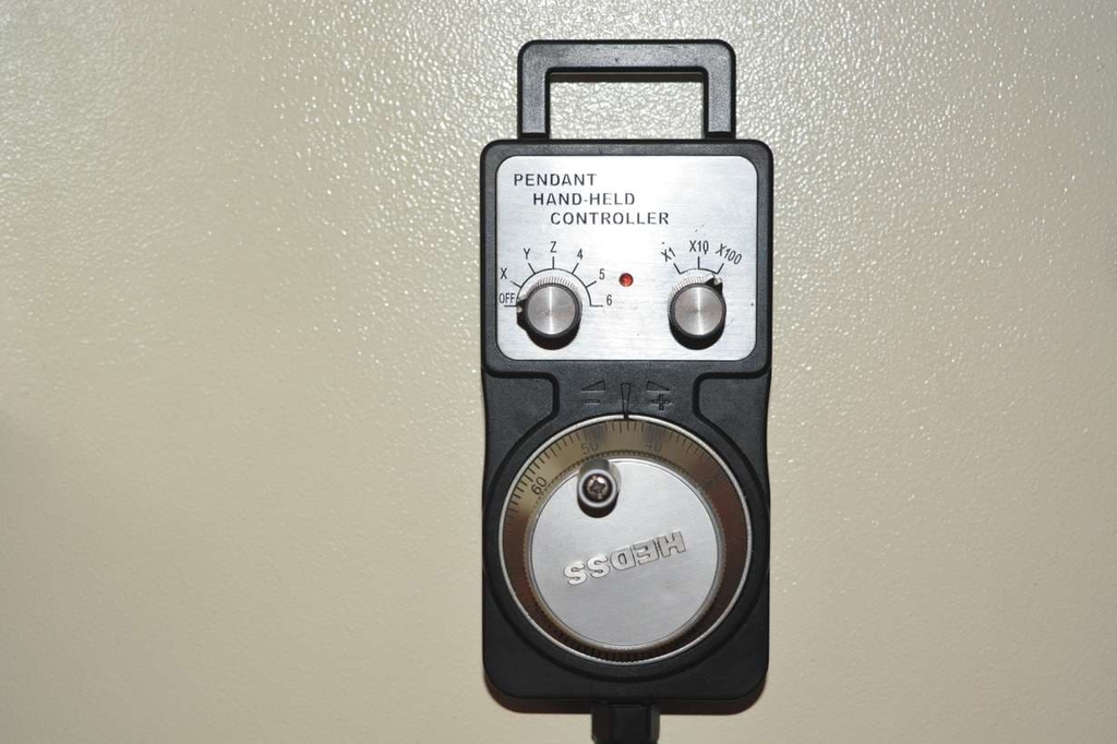 Токарный станок KDCK-40H CNC РМЦ 820 мм (KDCK-40H820 CNC)