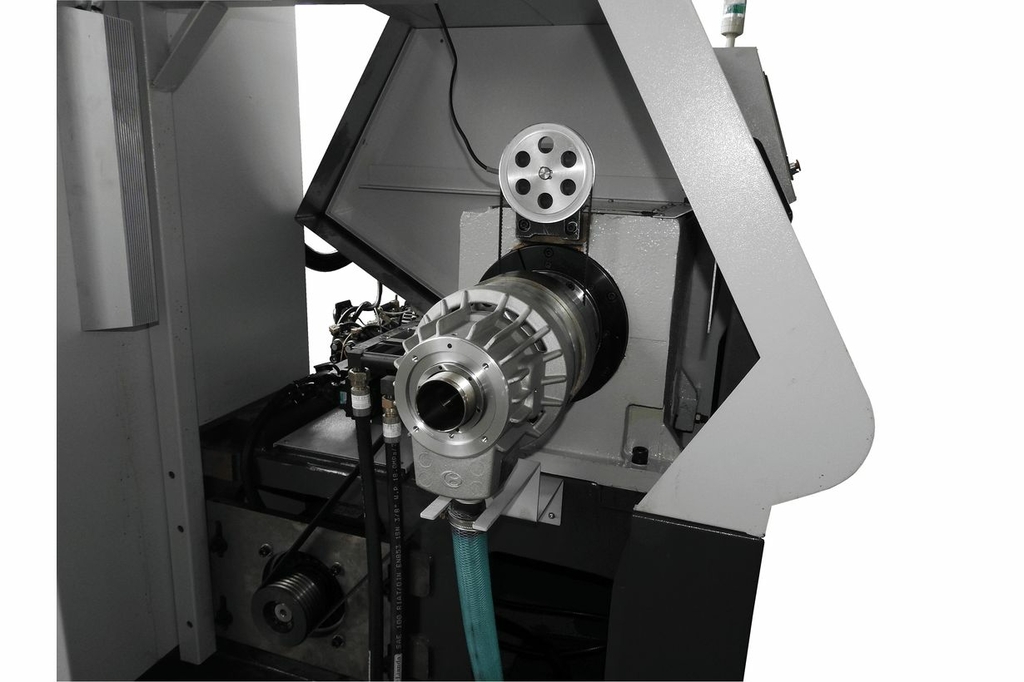 Токарный станок с ЧПУ JET KDCK-25AF CNC (Fanuc 0i, гидрав. патрон, 5000 об/мин, деталеуловитель)