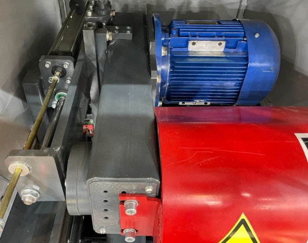 Станок для выборки чашек IRONMAC BLOX 4x4-200 с торцовочным узлом