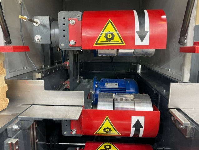 Станок для выборки чашек в строительном брусе IRONMAC BLOX 4x4-250 (250x250) IRONMAC BLOX 4x4-250