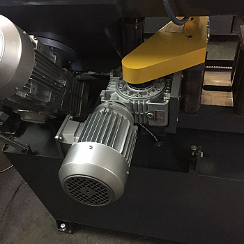 Автоматический ленточнопильный станок KESMAK KMO 350