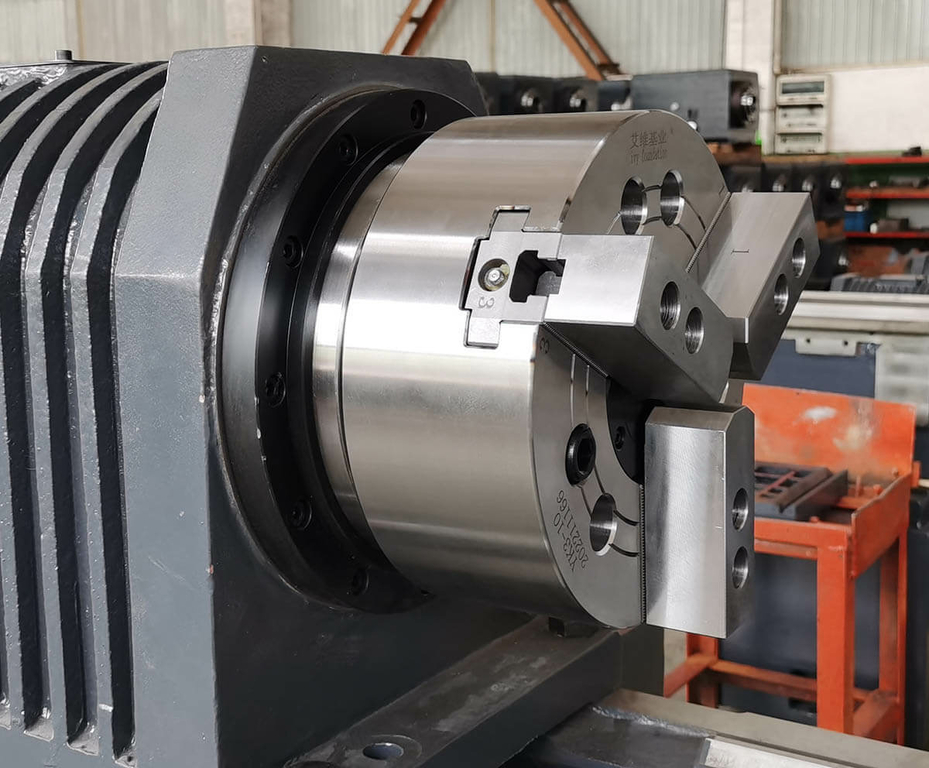 Токарный станок c ЧПУ с прямой станиной MetalTec NEXT 36x750