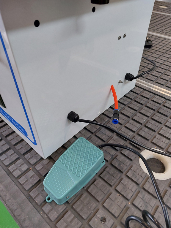 Кромкооблицовочный станок DELTAMACHINERY DM-105 Practic