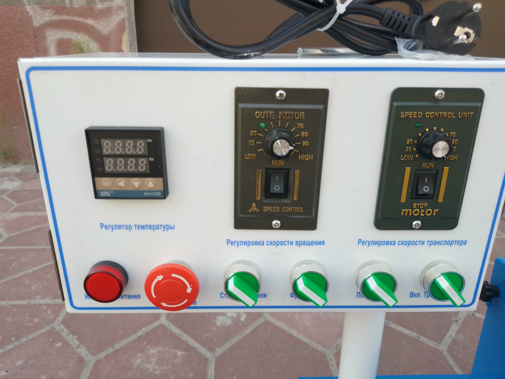 Кромкооблицовочный станок DELTAMACHINERY DM-117 PRO