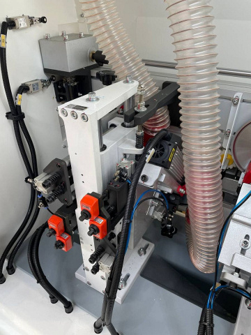 Кромкооблицовочный станок Nanxing NB6JQK