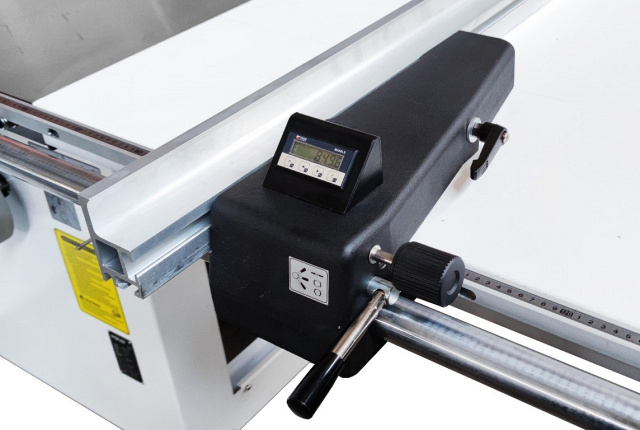 Круглопильный станок с кареткой с электроподъемом пилы SICAR SEGA 315 Maxi