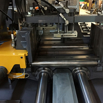 Автоматический ленточнопильный станок KESMAK KSS 350