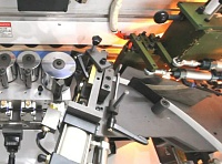 Кромкооблицовочный автоматический станок BJD F770JR