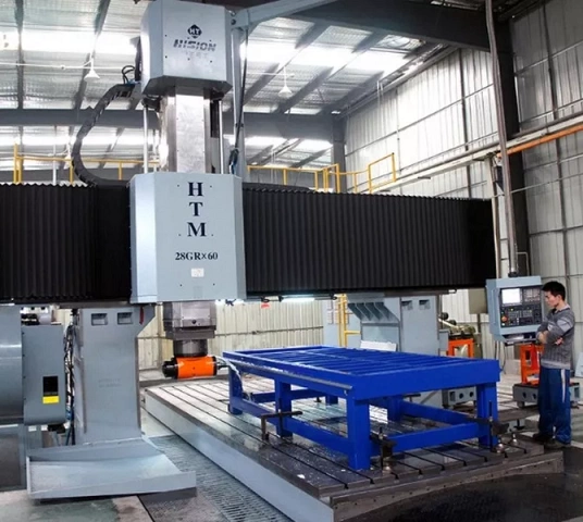 Фрезерный станок с ЧПУ Beaver 24AVLT8 PRO