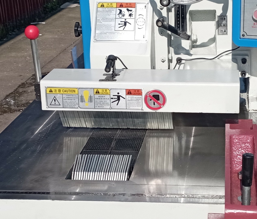 Станок круглопильный LTT MJ153D QCM